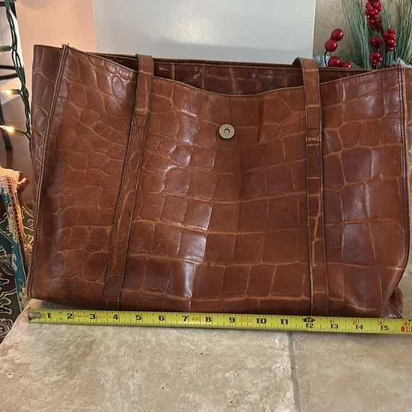 Large brown leather tote - Picture 7 of 9